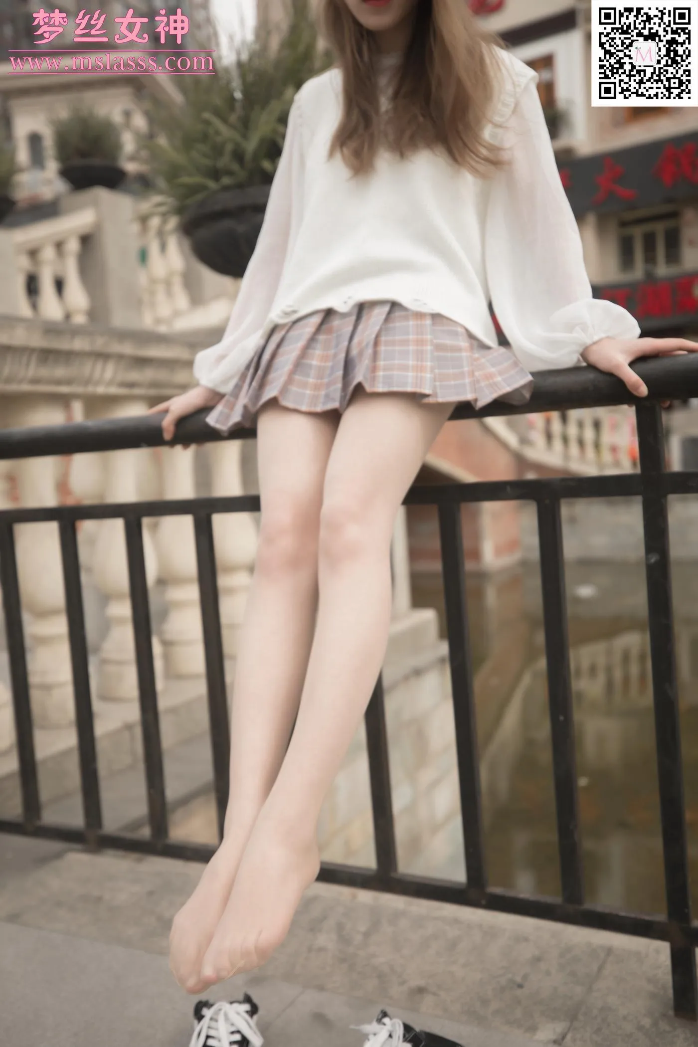 [MSLASS梦丝女神] 2020.03.10 NO.097 晓晓 女神的丝袜 [48P]插图7